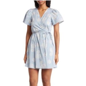 NWT -Madewell floral print wrap dress, light blue and white, size Medium